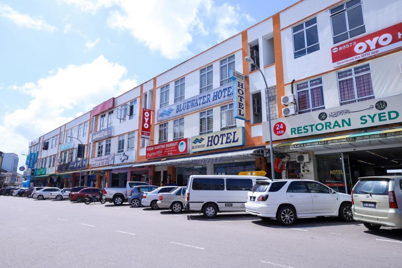 Oyo 89763 Bluewater Hotel Mersing Kültér fotó