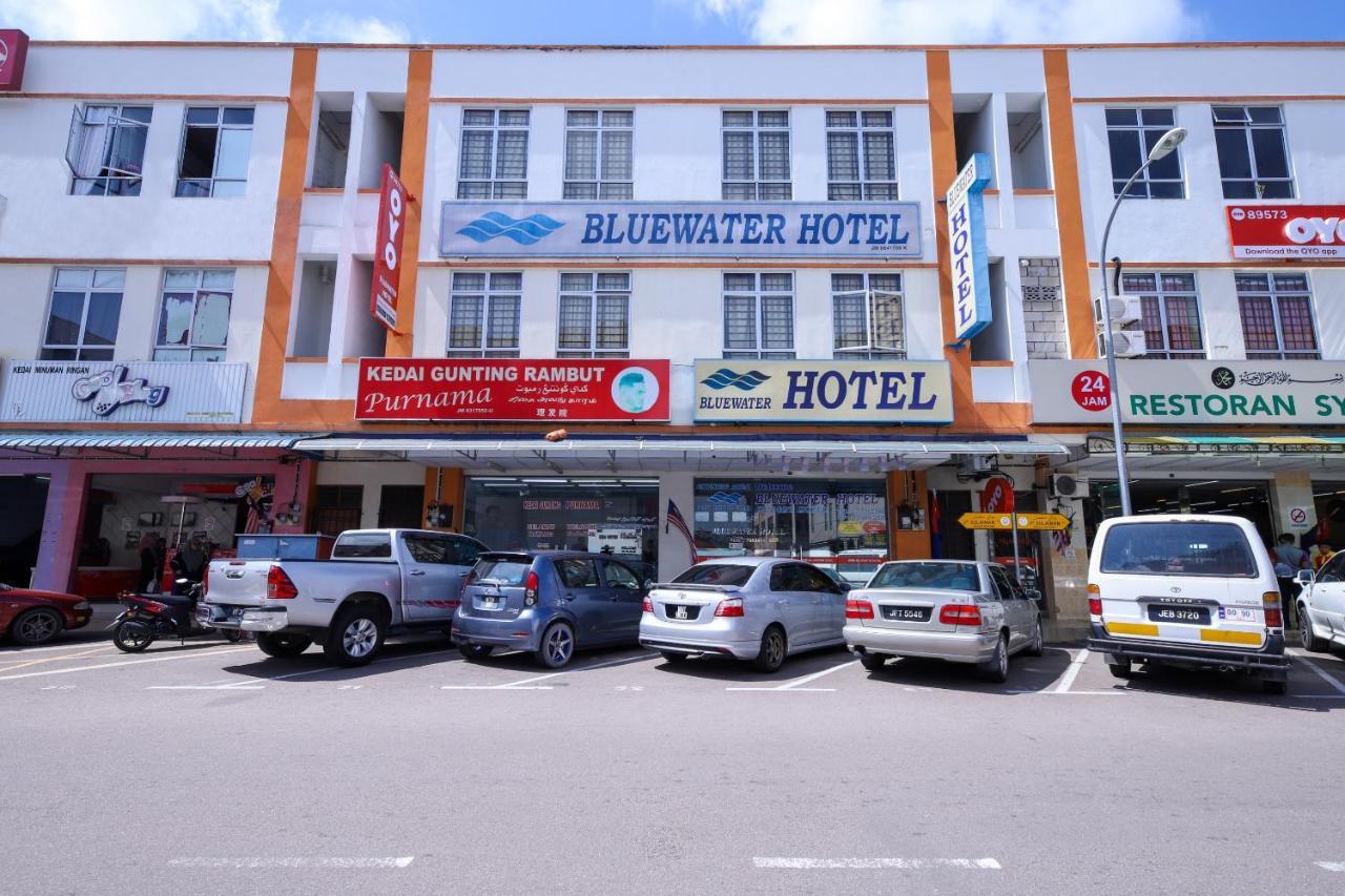 Oyo 89763 Bluewater Hotel Mersing Kültér fotó