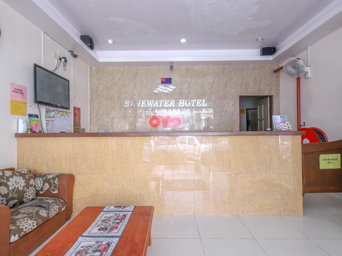 Oyo 89763 Bluewater Hotel Mersing Kültér fotó